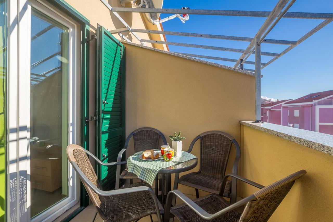 Apartments Mirica 2 Baška Eksteriør bilde